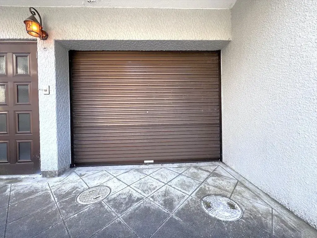 Slide 4