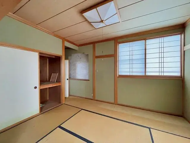 Slide 9