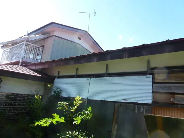 Slide 0