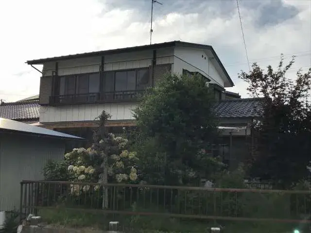 Slide 0