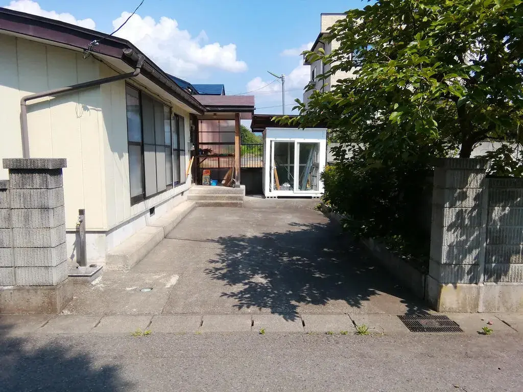 Slide 3