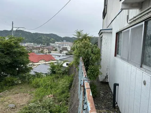 Slide 4