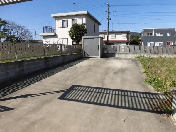 Slide 4