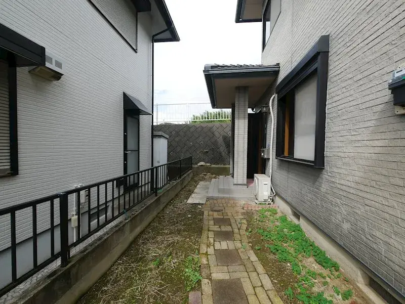 Slide 1