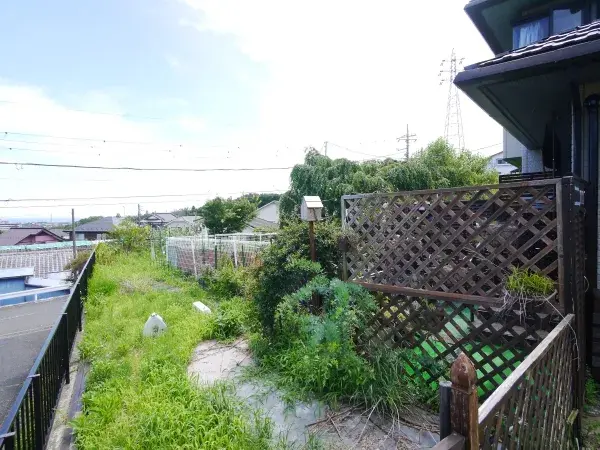Slide 4