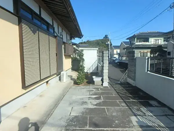 Slide 4