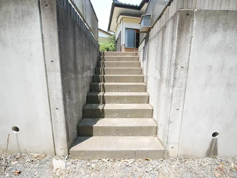 Slide 3