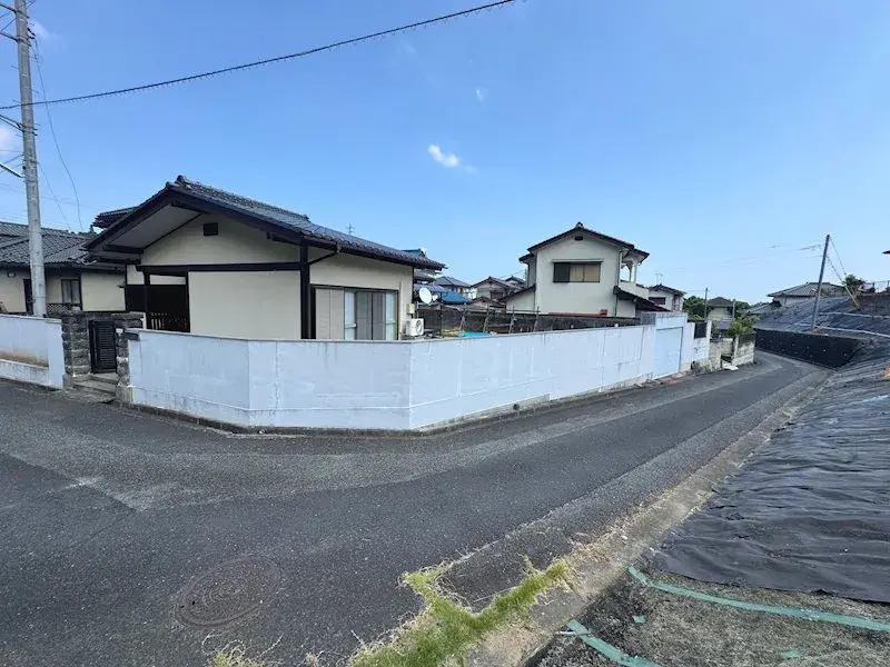 Slide 4
