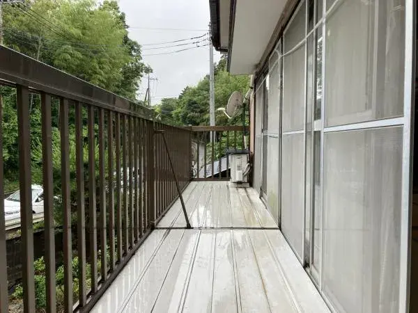 Slide 4