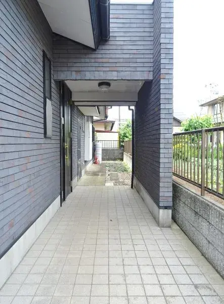 Slide 3