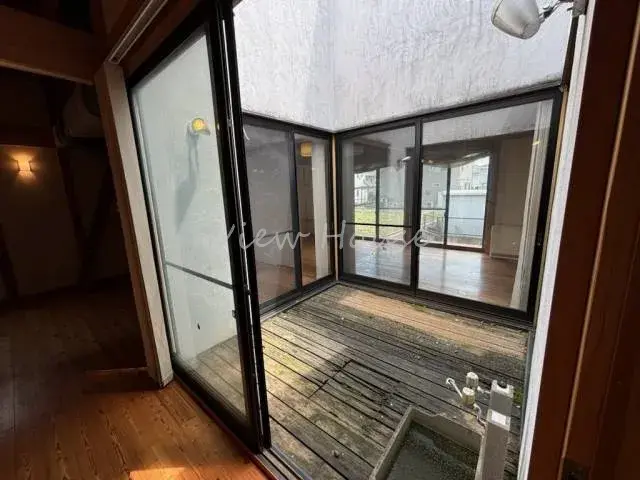 Slide 4