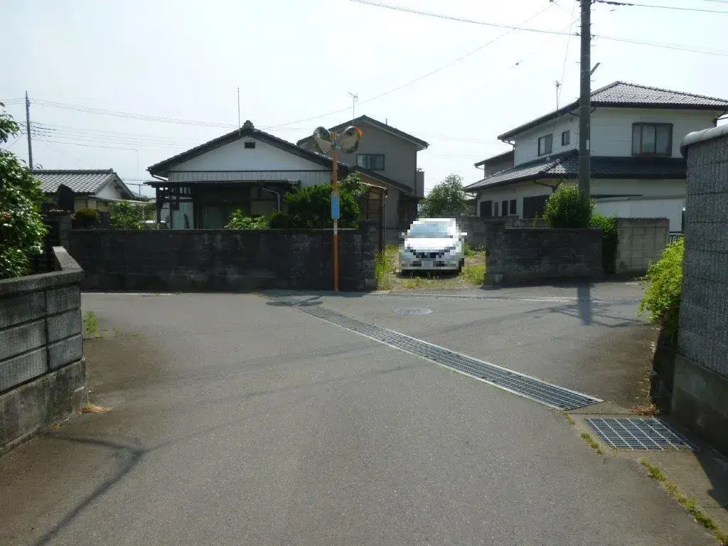 Slide 4