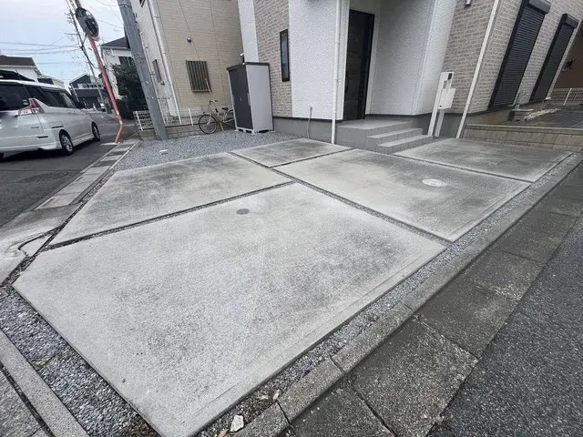 Slide 4