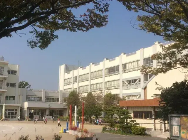 Slide 4