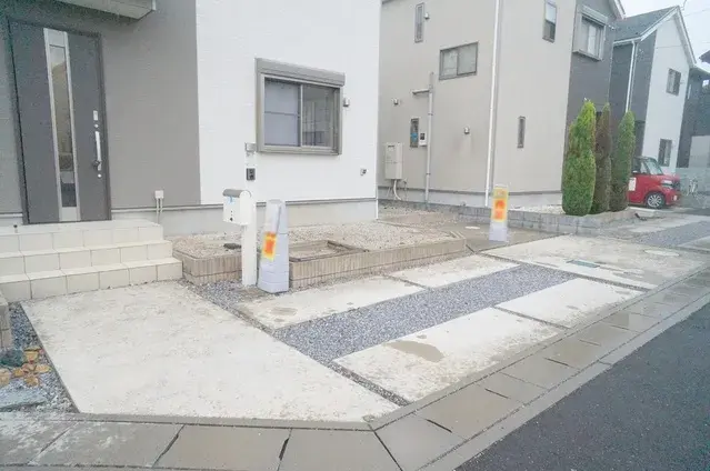 Slide 4