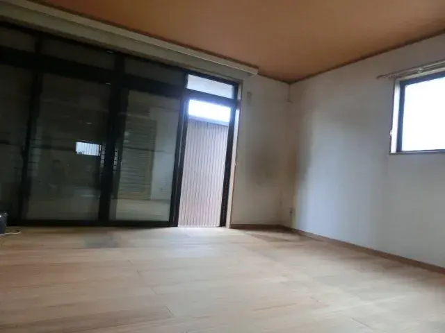 Slide 4