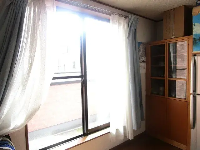 Slide 4