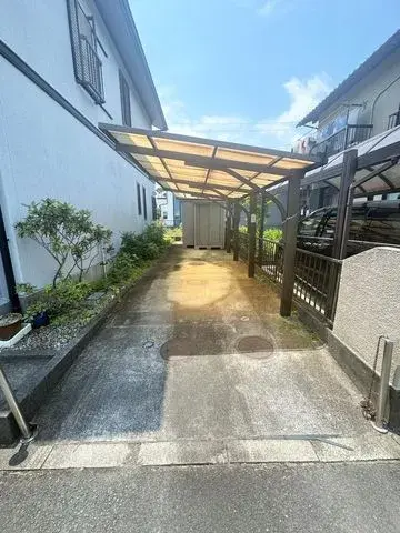 Slide 4