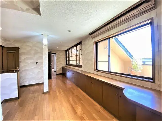 Slide 9