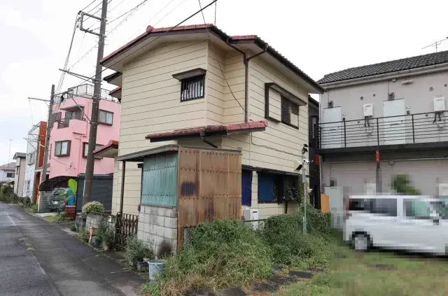 Slide 0