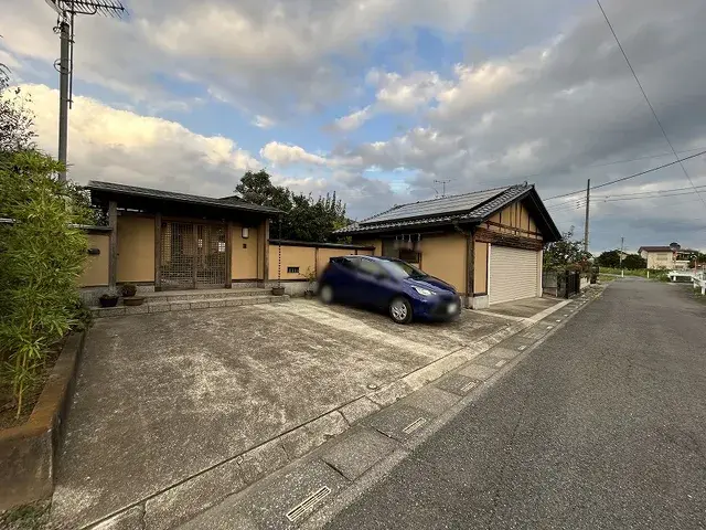 Slide 0