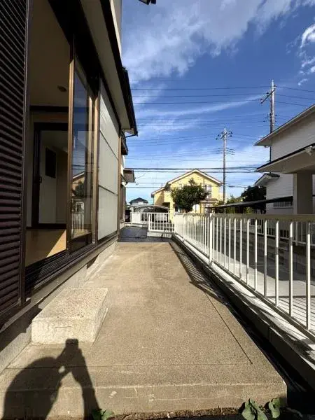 Slide 4