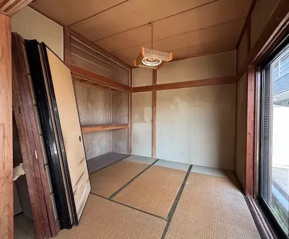 Slide 4