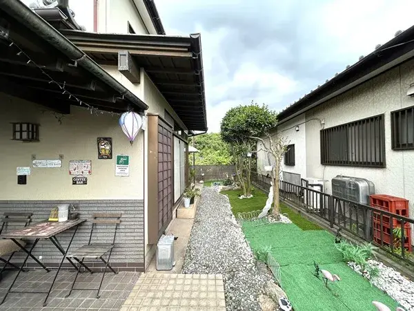 Slide 4