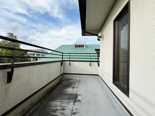 Slide 0
