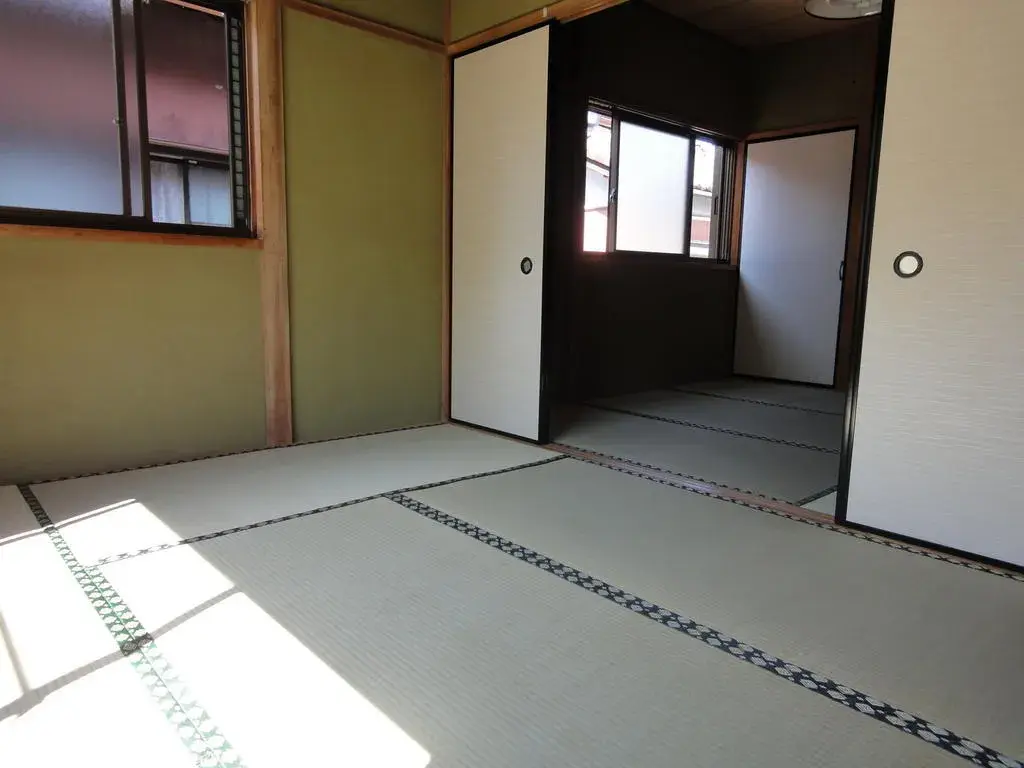 Slide 4