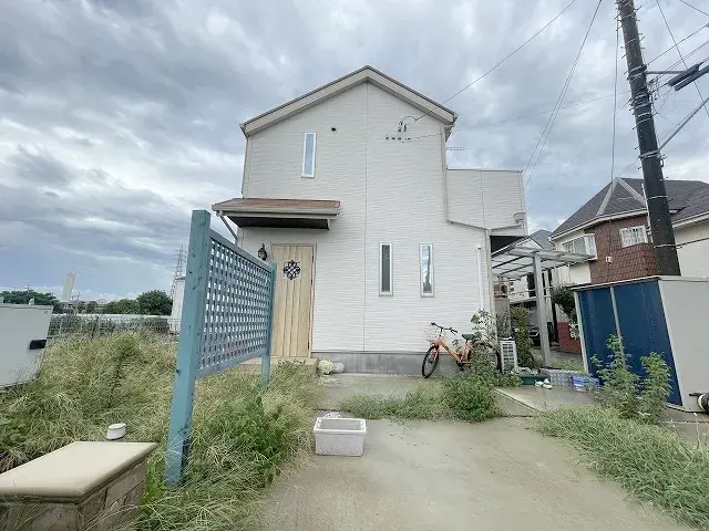 Slide 0
