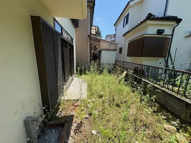 Slide 4