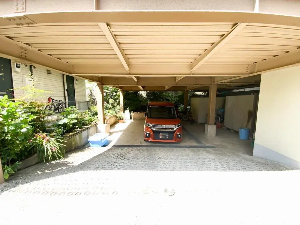 Slide 4