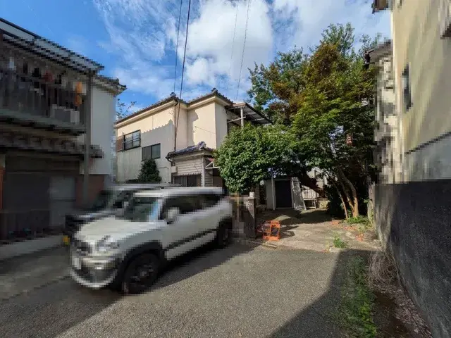 Slide 4