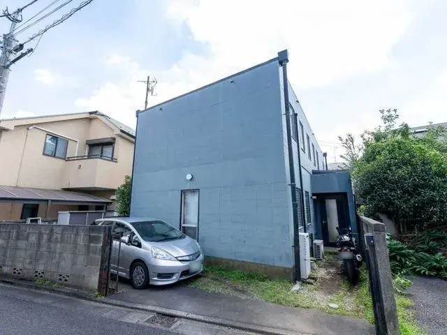 Slide 4
