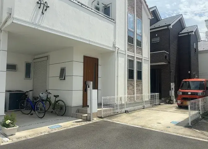Slide 4