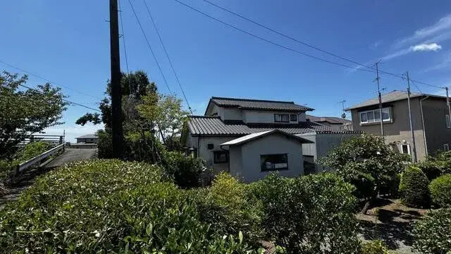 Slide 4