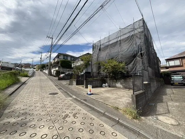 Slide 0