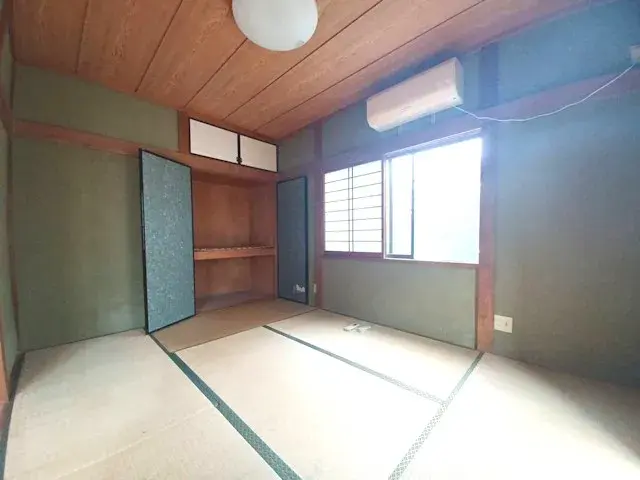 Slide 4