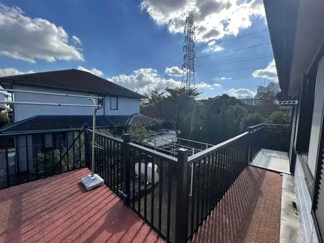 Slide 4
