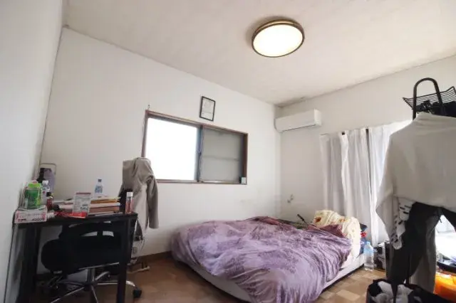 Slide 4