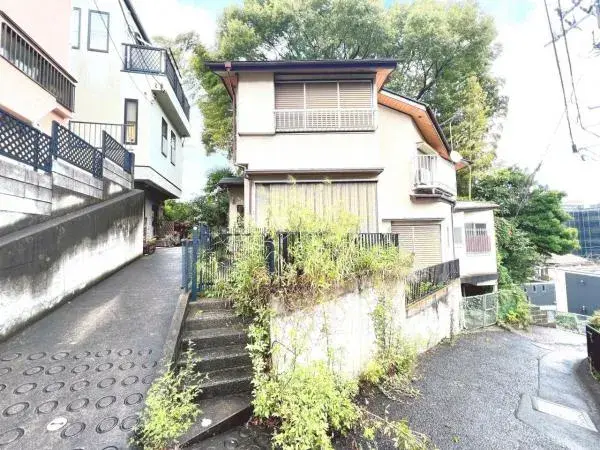 Slide 0