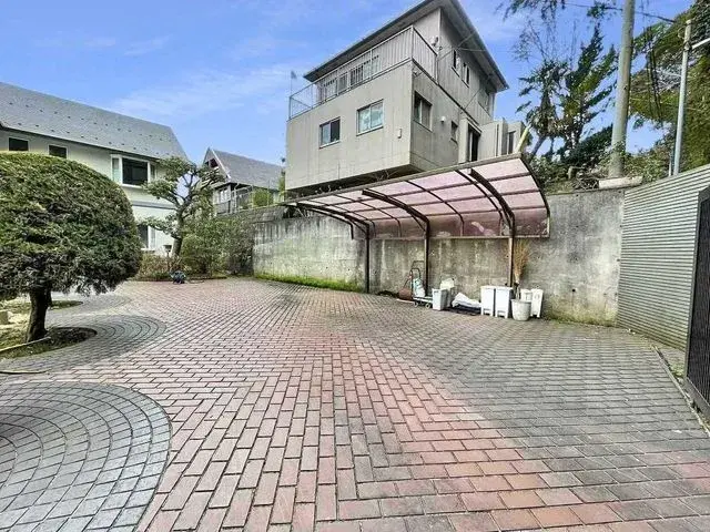 Slide 6