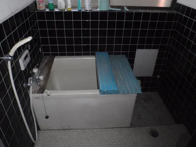 Slide 4
