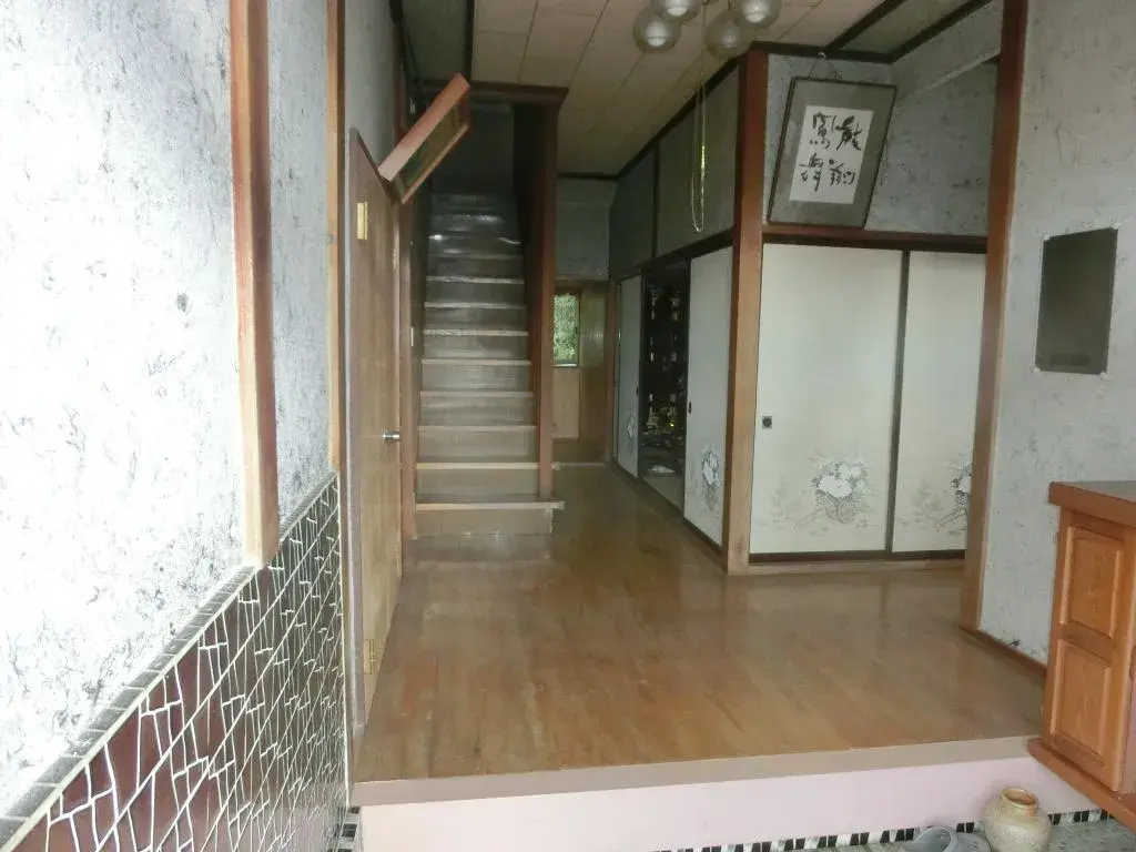 Slide 4