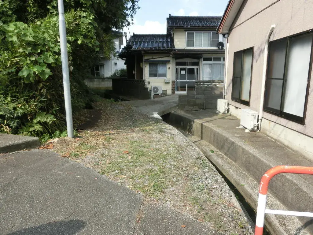 Slide 3