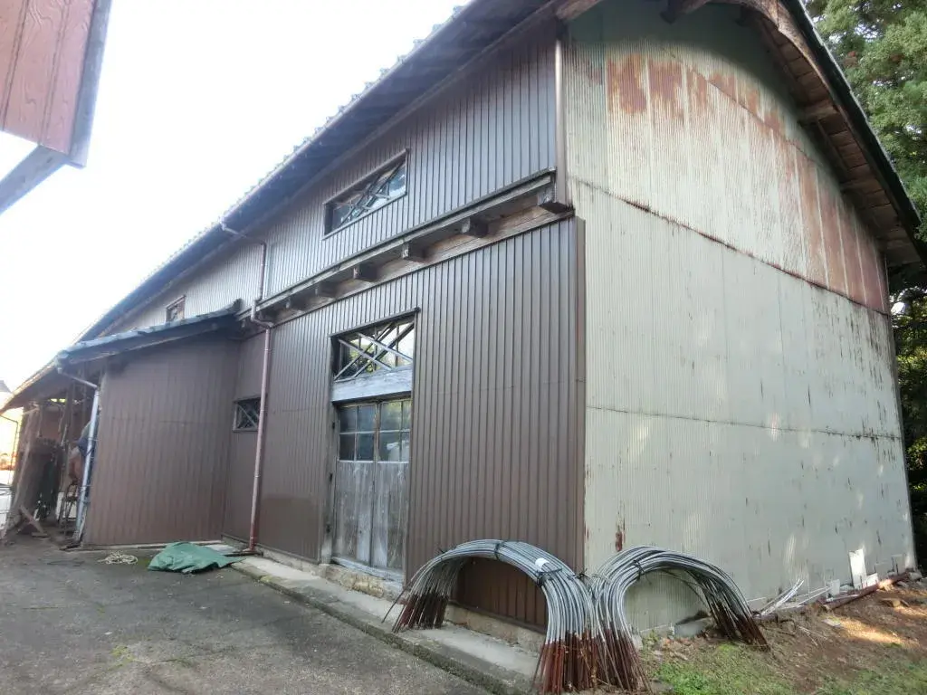 Slide 4