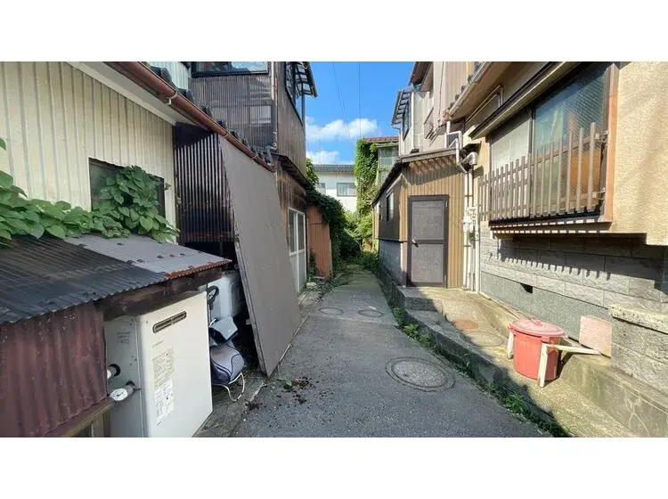 Slide 4