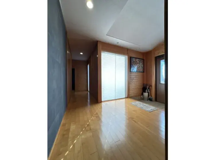 Slide 7