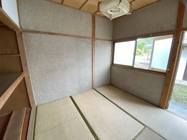 Slide 6